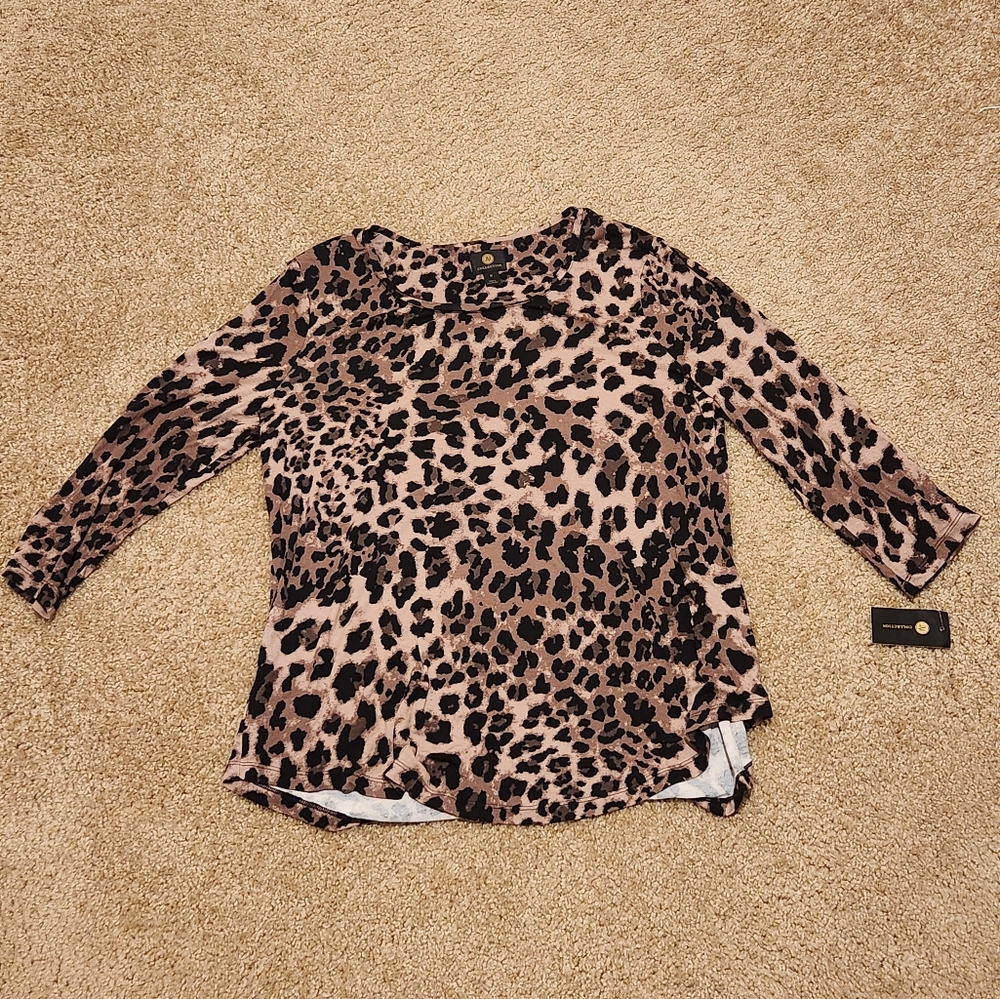 NWT Women's Cheetah Print Top Medium